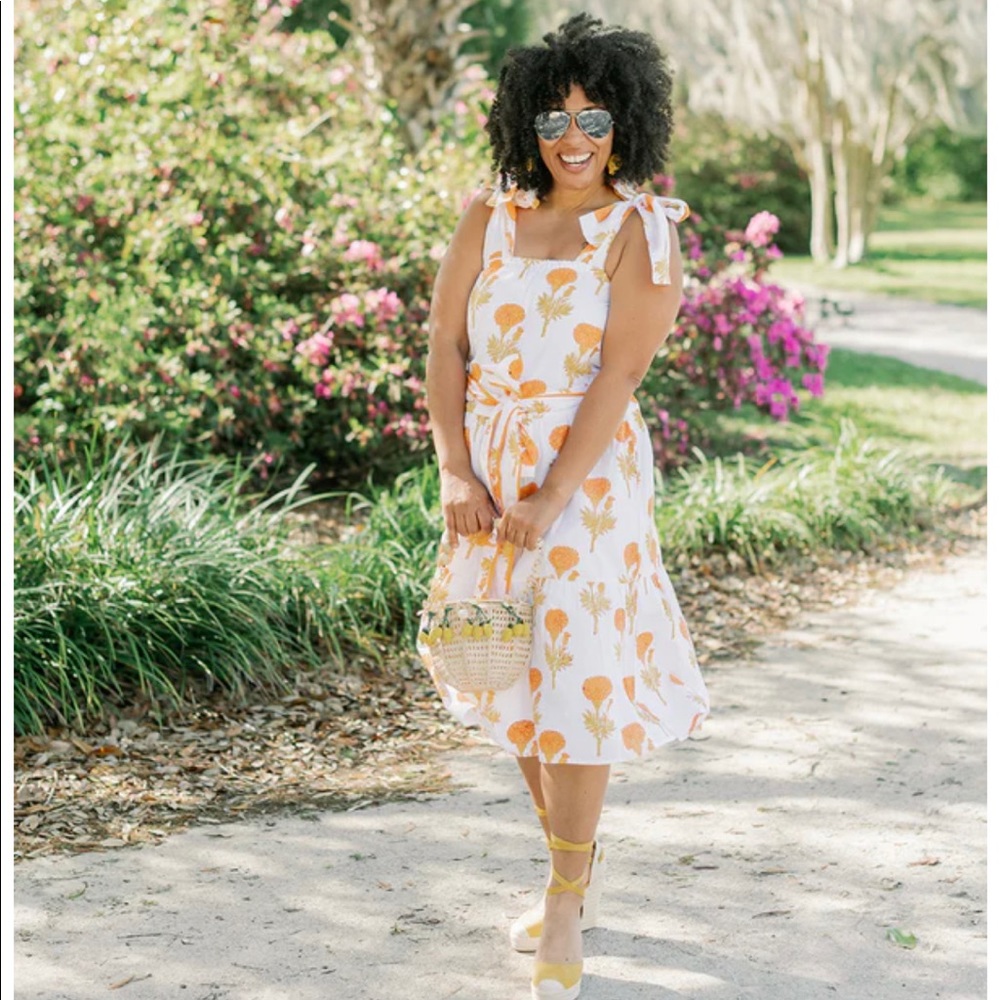 Victoria’s Dunn tie shoulder dress